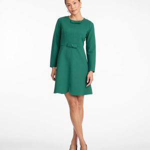 Long-Sleeve Sadie Shift Dress in Evergreen